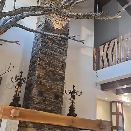 Rural Corrales De Aliste Hotel 4*