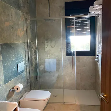 Rural Corrales De Aliste Hotel