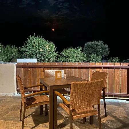 Hotel Rural Corrales De Aliste 4*